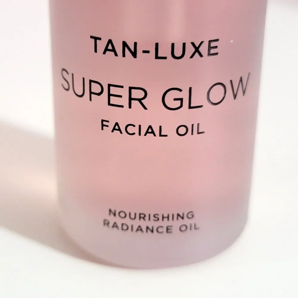 Tan Luxe Super Glow Facial Oil - .5 FL OZ - Picture 2 of 5